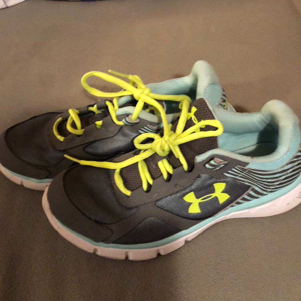 Sneakers kids youth Under Armour